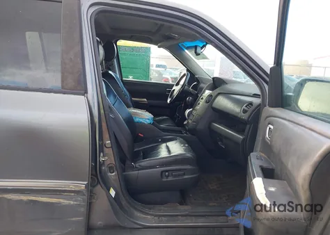 2011 Honda Pilot Touring из США, поврежденный, VIN 5FNYF3H98BB046055